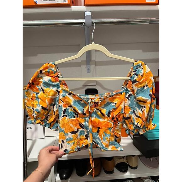 Colorful cropped smocked top small - Picture 1 of 2